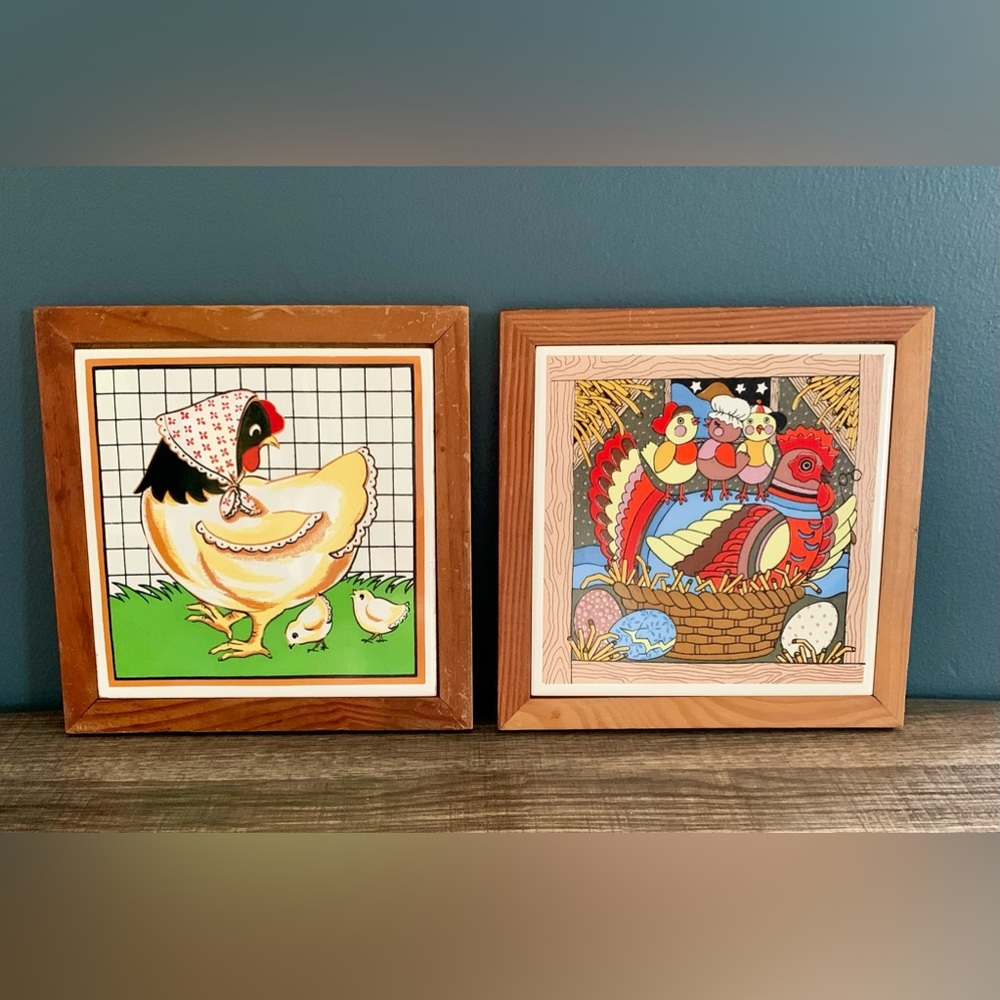 Set of 2 Vintage Rooster Chicken Wood Tile Kitschy Trivet Wall Hanging Farmhouse